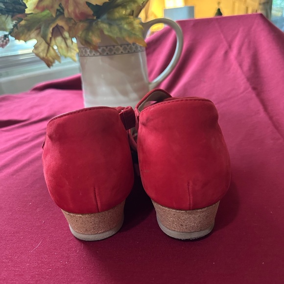 Earth sandals - Picture 4 of 5